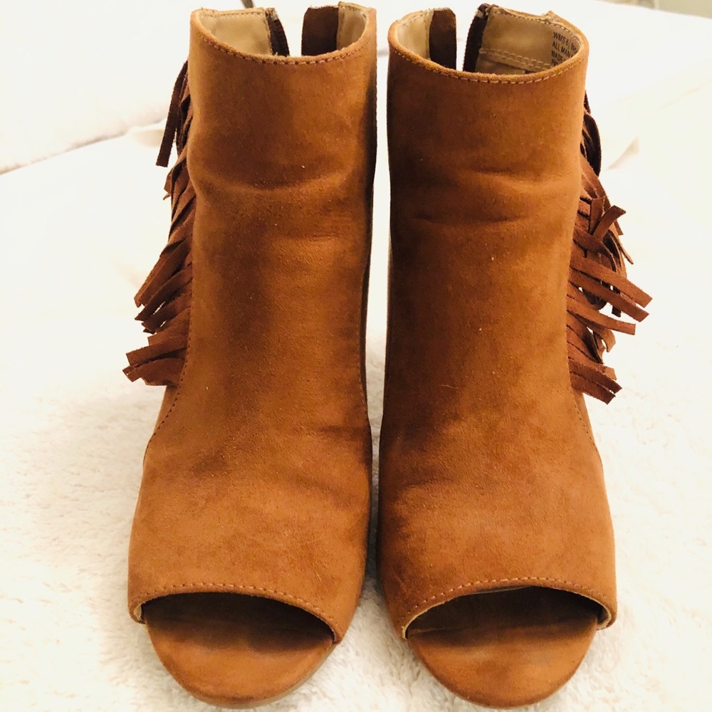 ❤️Peep toe bootie